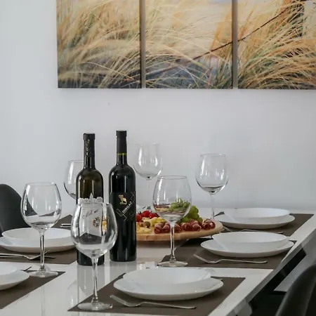 Lord Apartment